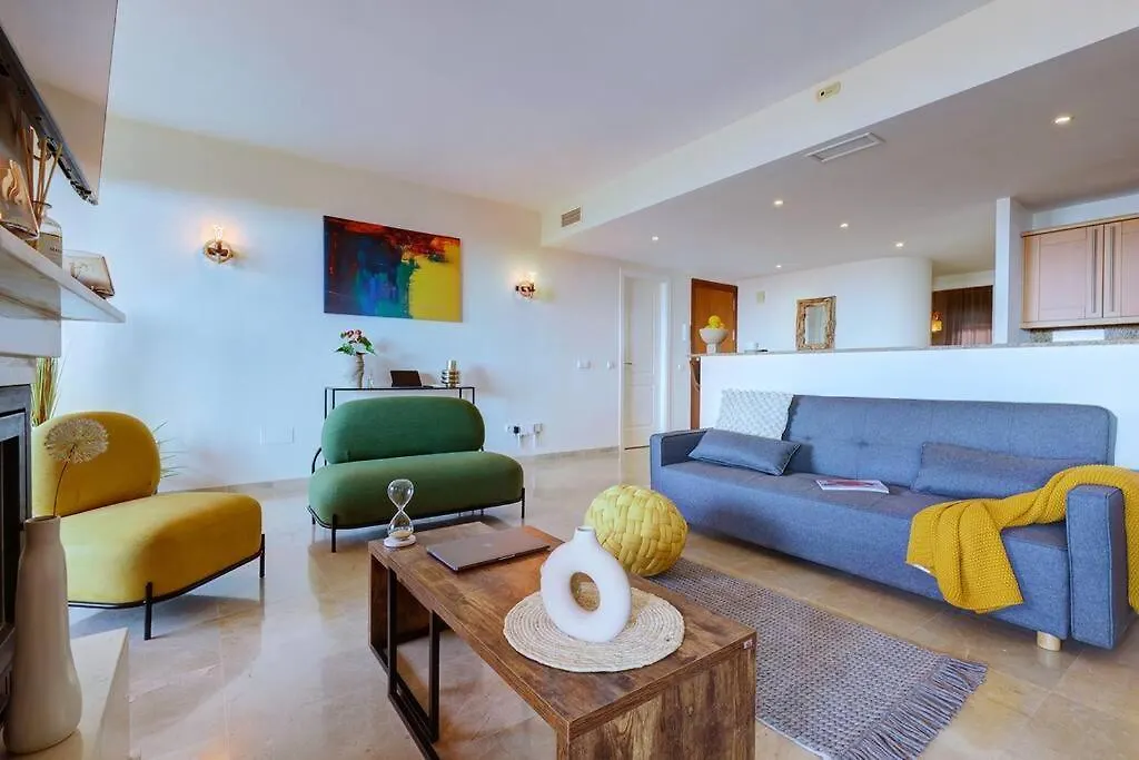 017 Superb Sea View 2 Bed Calahonda Apartment Sitio de Calahonda Spain