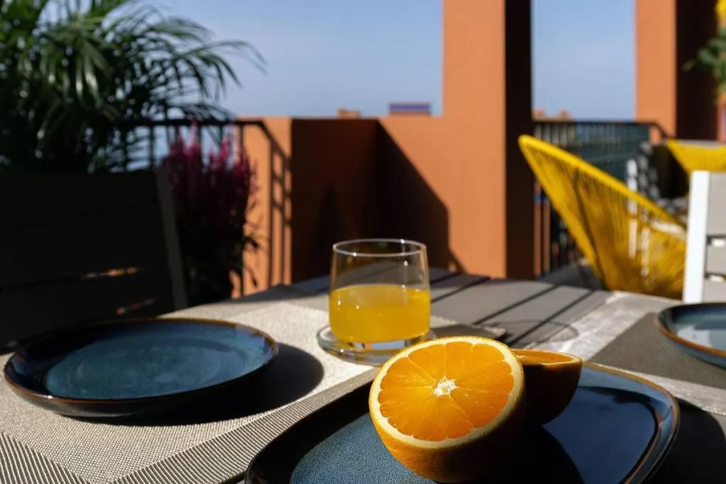 017 Superb Sea View 2 Bed Calahonda Apartment Sitio de Calahonda
