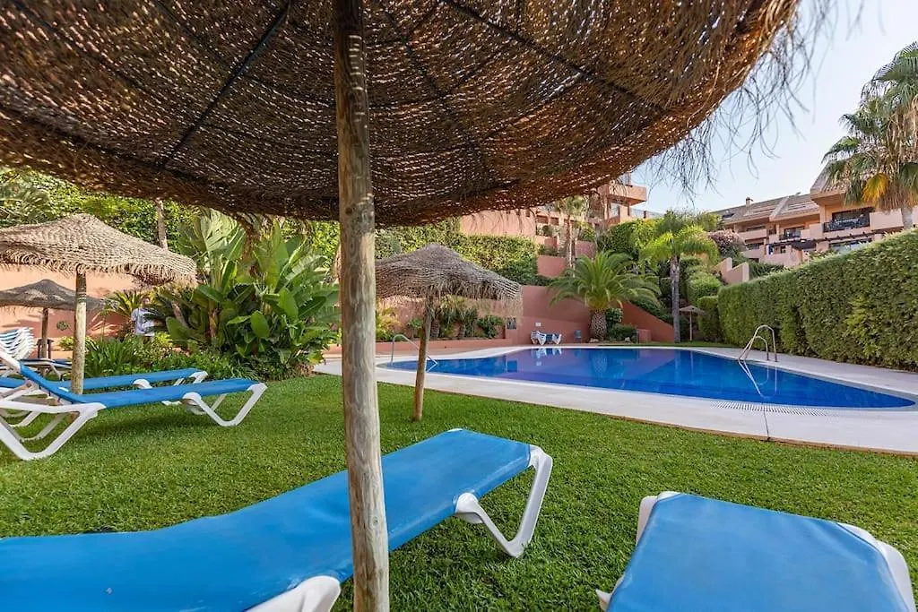 017 Superb Sea View 2 Bed Calahonda Apartment Sitio de Calahonda 0*,  Spain